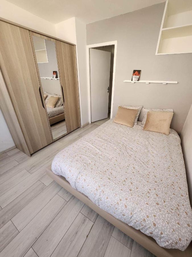 Appartement Cosy Et Chaleureux Dunkirk Eksteriør billede